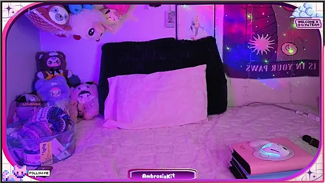 AmbrosiaKitty online show from 28, 6, 2026