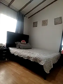 tata laima   online show from 18, 4, 2026