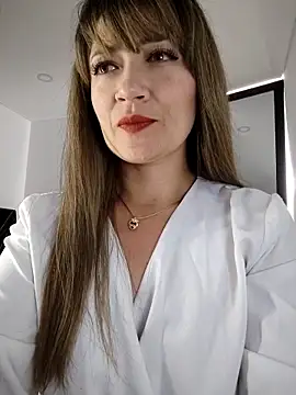 tata laima   online show from 4, 11, 2025