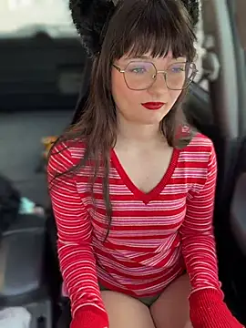 urpuppymoon online show from 14, 2, 2026