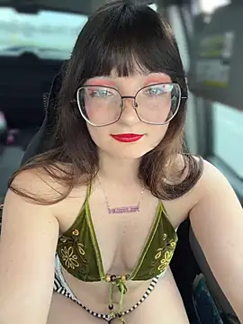 urpuppymoon online show from 1, 4, 2026