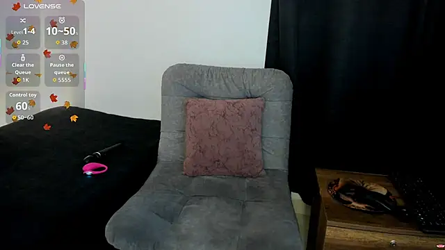 Snapshot of liily_moore chatting on 9, 5, 2026 liily moore online show from 9, 5, 2026