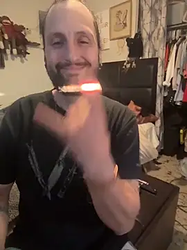 BobbyQ29 online show from 8, 3, 2026