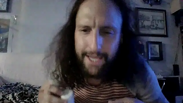 BobbyQ29 online show from 21, 6, 2026