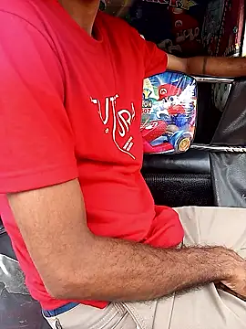 DulajThushara2468 online show from 12, 1, 2026