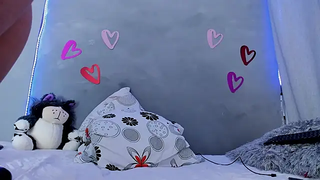 Alexxxholy online show from 21, 2, 2026