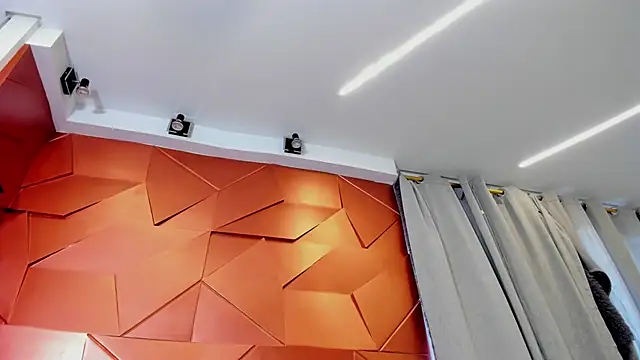 Alexxxholy online show from 17, 3, 2025