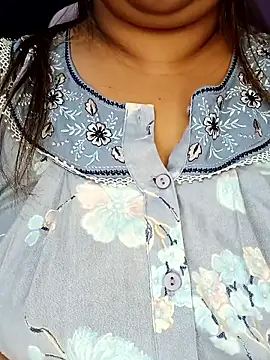 Ravina patil1 online show from 3, 11, 2025