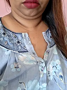 Ravina patil1 online show from 22, 4, 2026