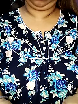 Ravina patil1 online show from 30, 10, 2025