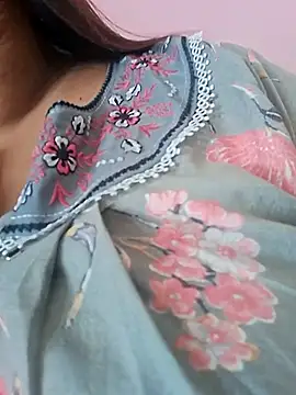 Snapshot of Ravina_patil1 chatting on 16, 5, 2026 Ravina patil1 online show from 16, 5, 2026