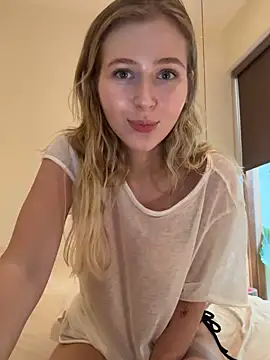 LunaRase online show from 18, 1, 2025