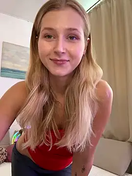 LunaRase online show from 11, 10, 2025