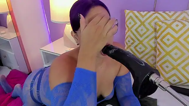 SophyRuiz  online show from 12, 2, 2026