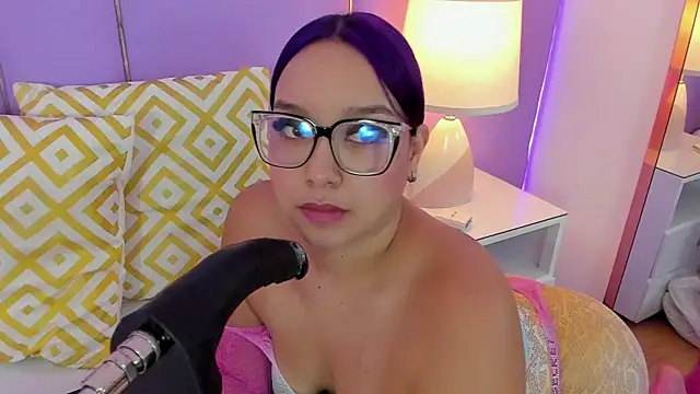 SophyRuiz  online show from 28, 2, 2026