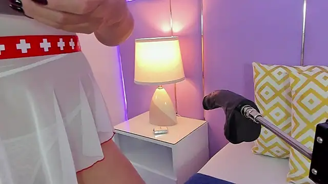 SophyRuiz  online show from 13, 2, 2026