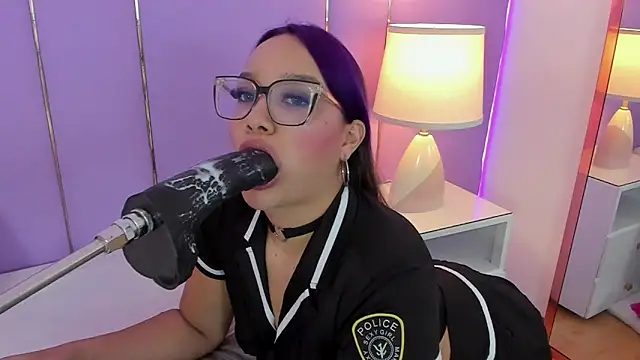 SophyRuiz  online show from 29, 11, 2025