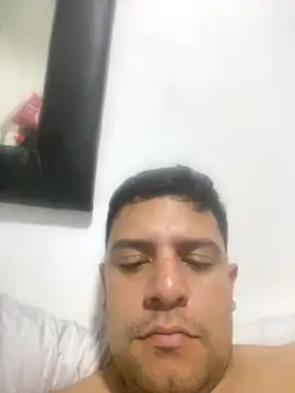 EsneiderLopeez online show from 30, 10, 2025