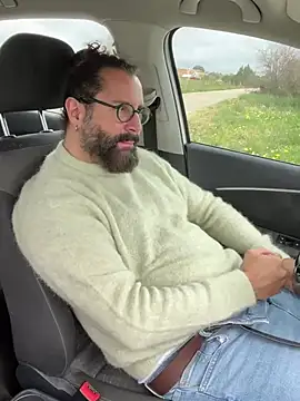 eduardbareback online show from 6, 3, 2025