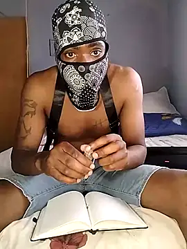 Snapshot of Maskman941 chatting on 11, 11, 2025 Maskman941 online show from 11, 11, 2025