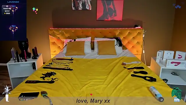 Mary Xextra online show from 8, 2, 2025