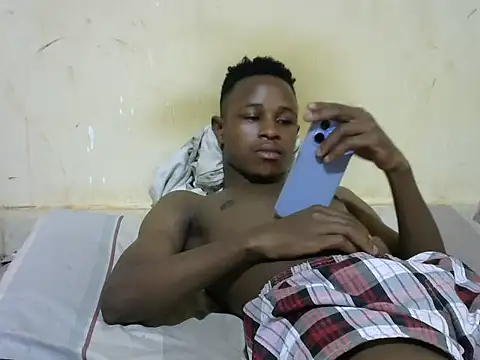 Snapshot of swthairydic chatting on 21, 11, 2025 swthairydic online show from 21, 11, 2025