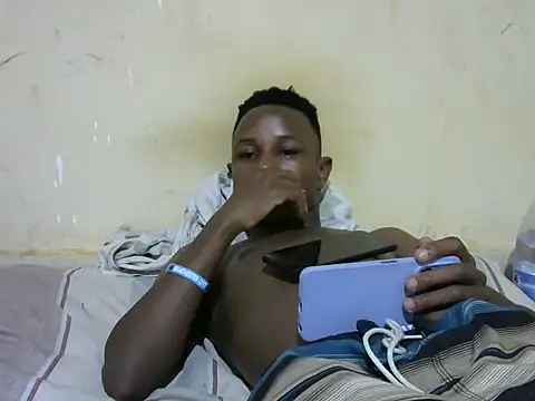 Snapshot of swthairydic chatting on 1, 11, 2025 swthairydic online show from 1, 11, 2025