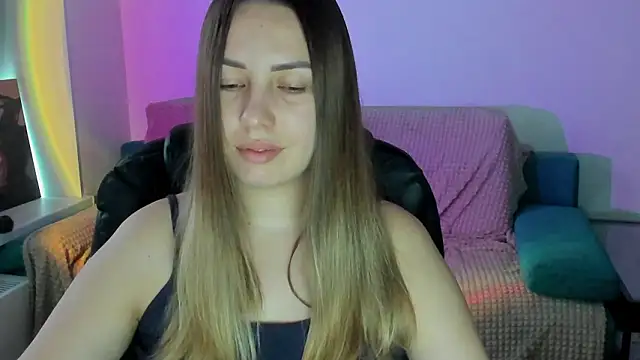 Mia shy1 online show from 15, 2, 2026