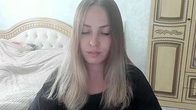 Snapshot of Mia_shy1 chatting on 26, 10, 2025 Mia shy1 online show from 26, 10, 2025