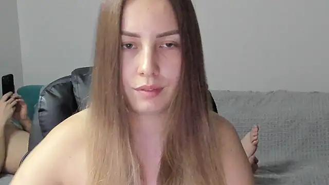 Mia shy1 online show from 12, 1, 2026