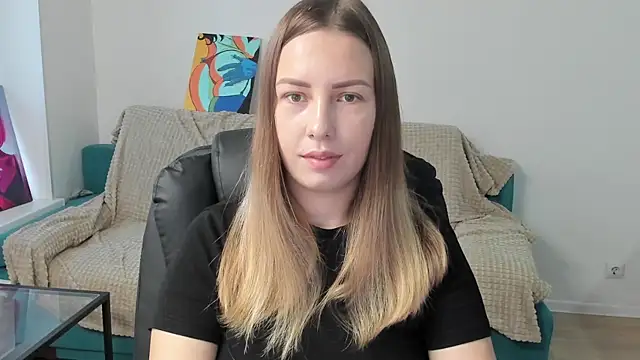 Snapshot of Mia_shy1 chatting on 28, 11, 2025 Mia shy1 online show from 28, 11, 2025