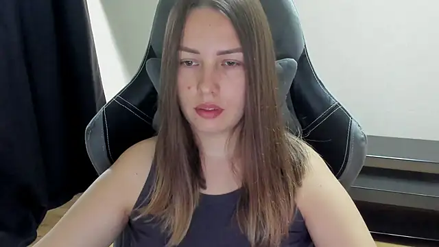 Mia shy1 online show from 30, 6, 2026