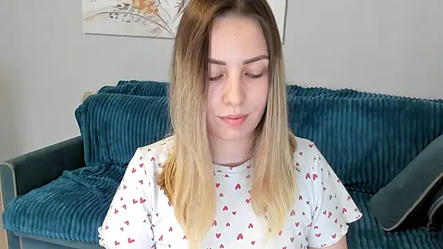 Mia shy1 online show from 18, 2, 2025