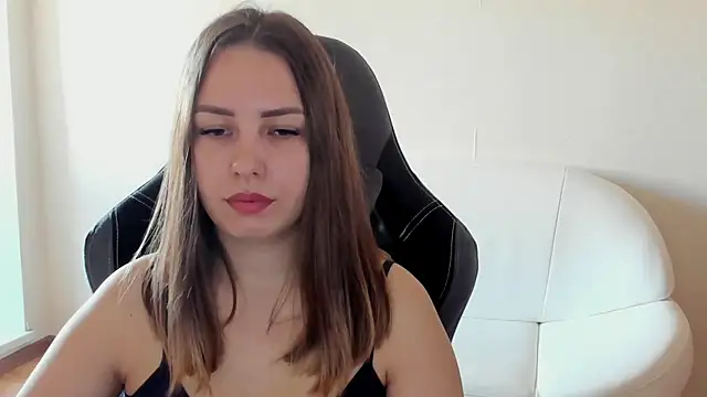 Mia shy1 online show from 16, 5, 2026