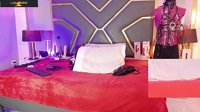 Scarlettt Ass online show from 20, 4, 2026