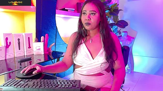 Scarlettt Ass online show from 14, 11, 2025