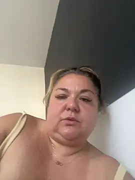 MikyVesela online show from 11, 6, 2026