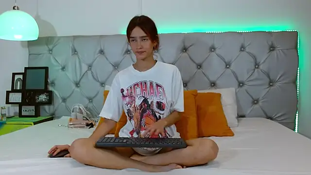 MelodyMansson online show from 9, 4, 2026