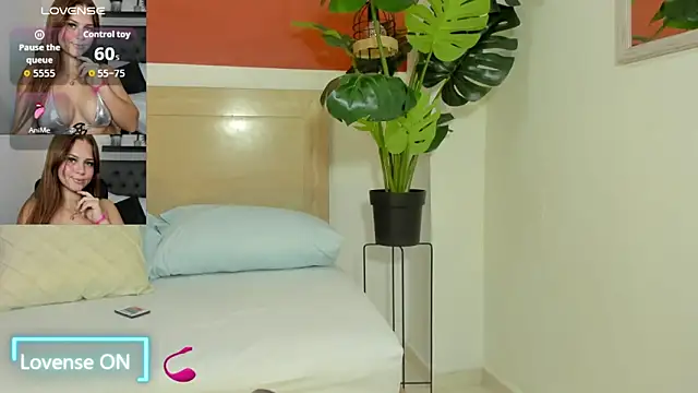 Snapshot of enma30_ chatting on 30, 10, 2025 enma30 online show from 30, 10, 2025