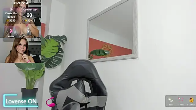 Snapshot of enma30_ chatting on 7, 10, 2025 enma30 online show from 7, 10, 2025