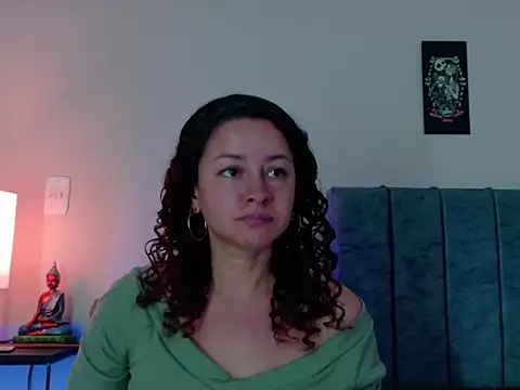 Snapshot of ArtesanaMK chatting on 27, 4, 2026 ArtesanaMK online show from 27, 4, 2026