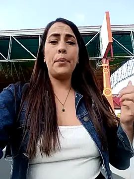 Lena-32 online show from 13, 2, 2026