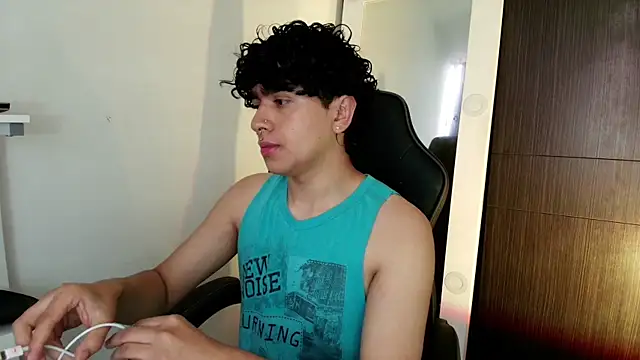  nickconnor01 online show from 26, 2, 2025