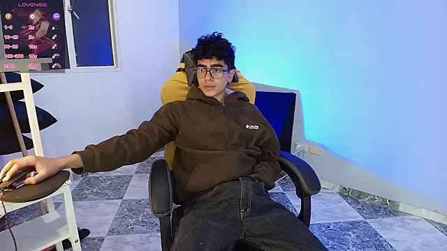  nickconnor01 online show from 19, 9, 2025