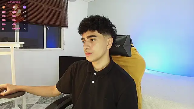  nickconnor01 online show from 1, 10, 2025