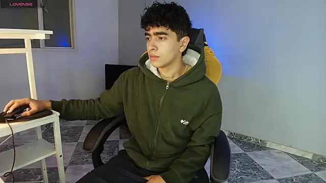  nickconnor01 online show from 13, 9, 2025