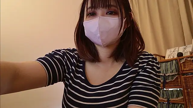 Snapshot of Megu_Melon chatting on 25, 7, 2026 Megu Melon online show from 25, 7, 2026