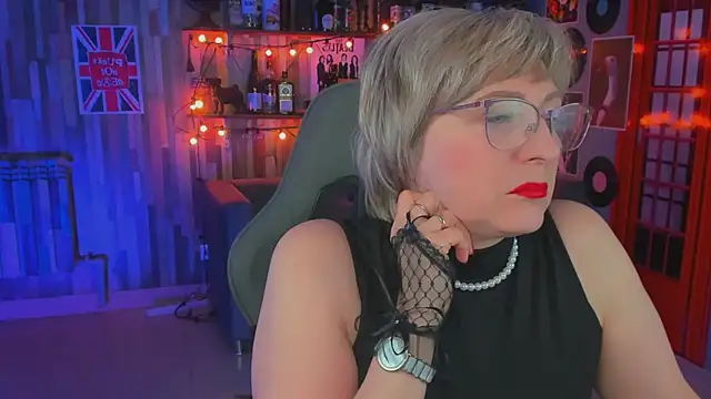 Snapshot of sugar_vivien chatting on 13, 2, 2025 sugar vivien online show from 13, 2, 2025