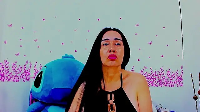 Snapshot of HorniestMilf chatting on 19, 6, 2026 HorniestMilf online show from 19, 6, 2026