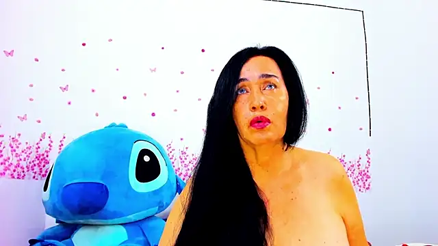 Snapshot of HorniestMilf chatting on 4, 7, 2026 HorniestMilf online show from 4, 7, 2026